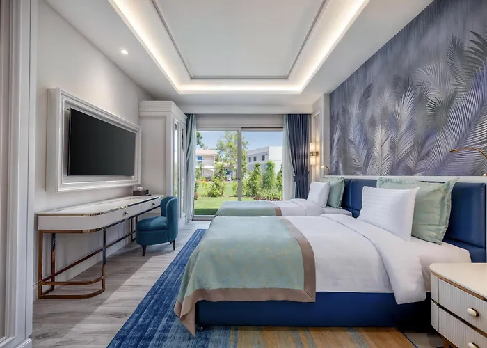 Merit Royal Gardens Hotel&casino Hotel