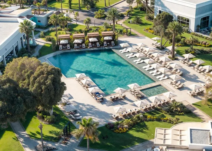 Merit Royal Gardens Hotel&casino Hotel