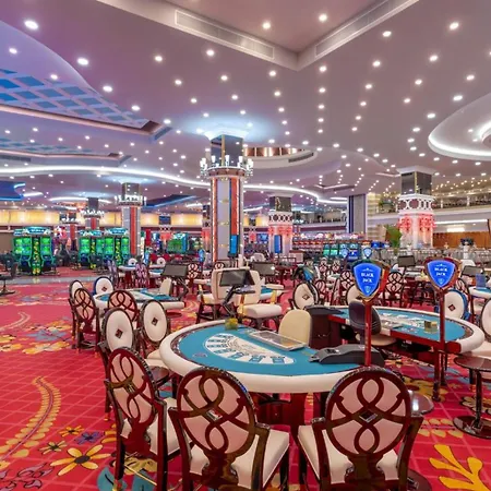 Otel Merit Royal Gardens & Casino Trikomo