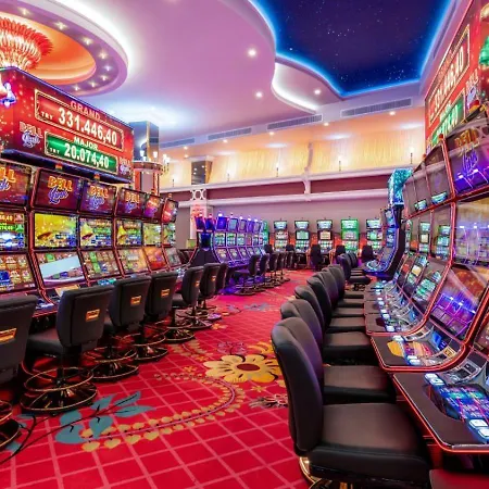 Merit Royal Gardens & Casino 5*