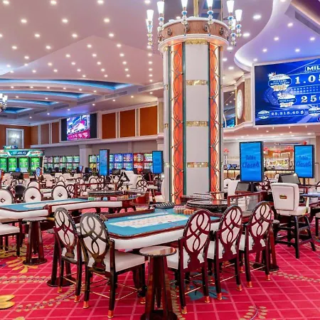 Merit Royal Gardens & Casino Hotel 5*