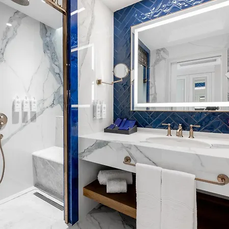 Merit Royal Gardens & Casino 5*