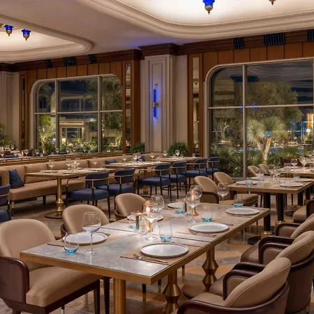 Merit Royal Gardens & Casino Otel Trikomo