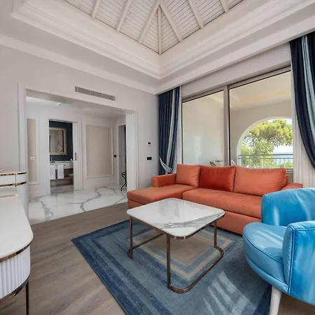 Otel Merit Royal Gardens & Casino Trikomo