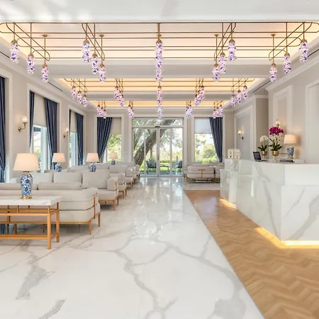 Otel Merit Royal Gardens & Casino 5*