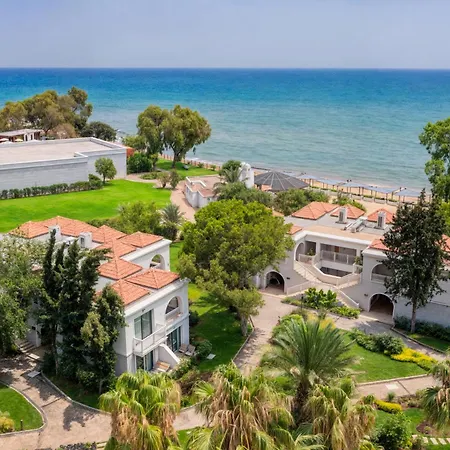 Otel Merit Royal Gardens & Casino