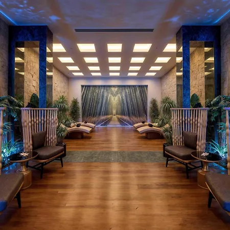 Merit Royal Gardens & Casino 酒店 5*