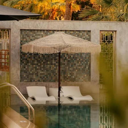 Merit Royal Gardens & Casino 5* Trikomo