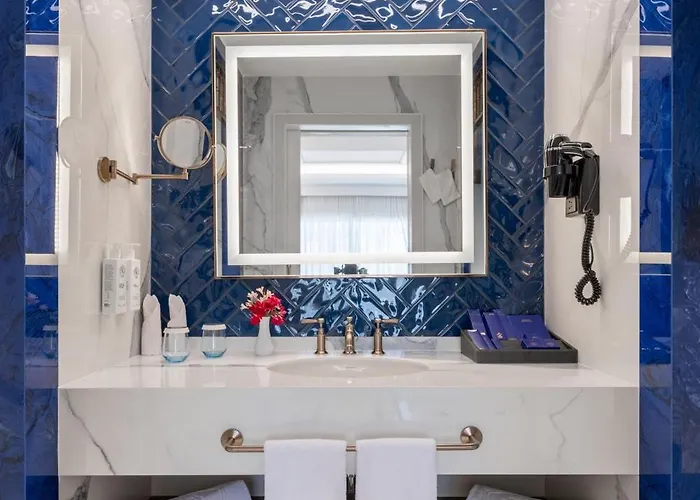 Merit Royal Gardens Hotel&casino Trikomo